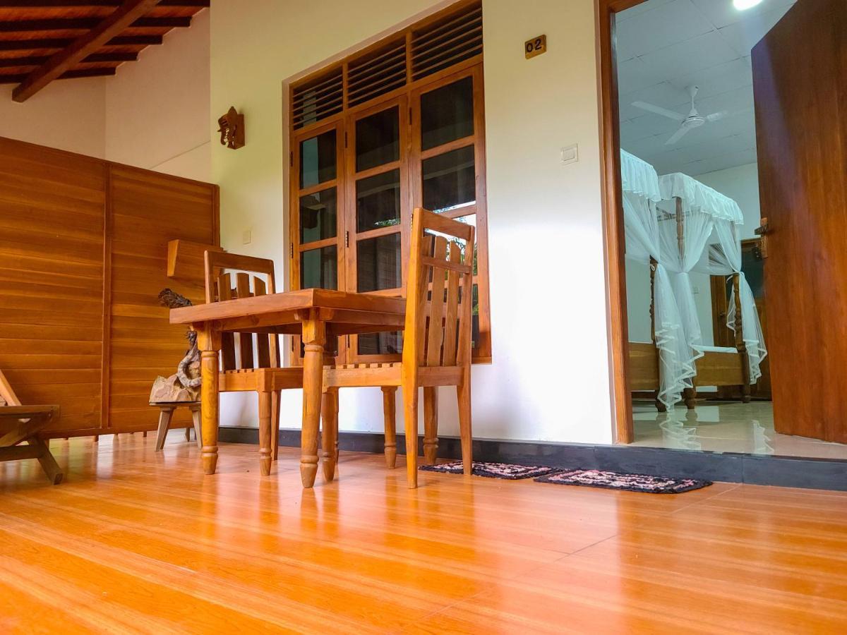 Woodholic Homestay Sigiriya Exterior photo