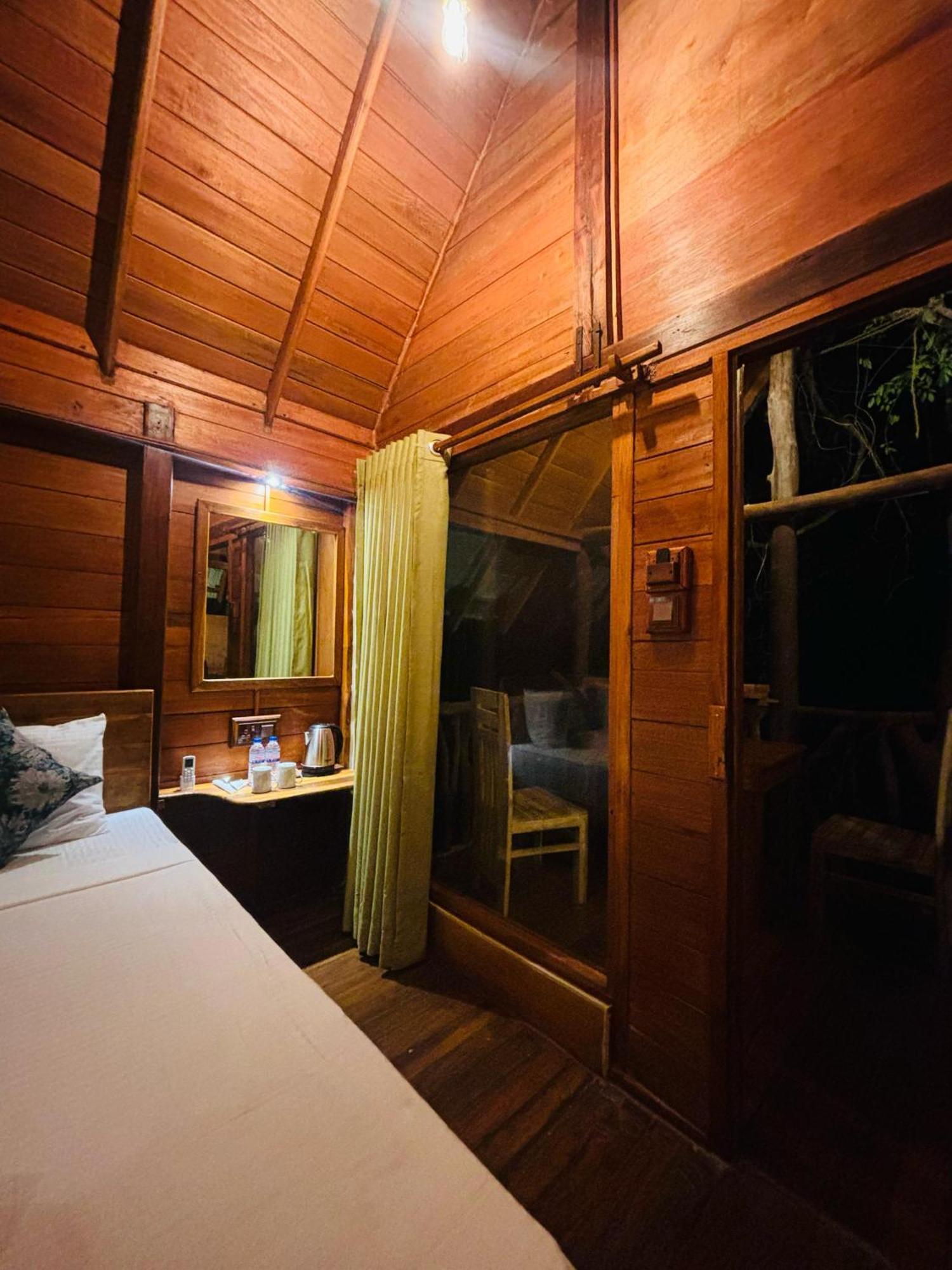 Woodholic Homestay Sigiriya Exterior photo